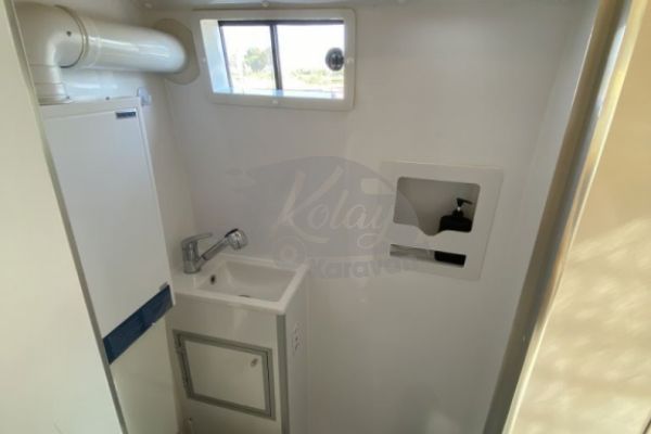 2014 Built 3 Person, Rental Campervan #1051
