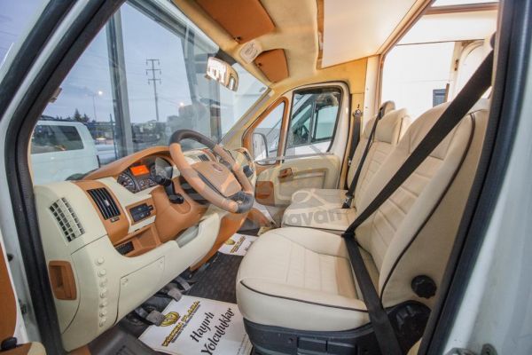2022 Yapımı 4 Kişilik, Kiralık Motokaravan #1402