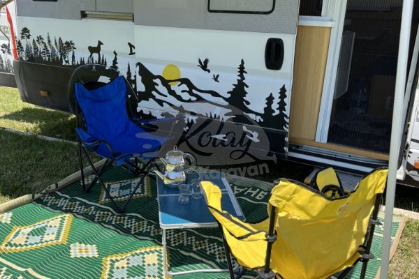 2022 Built 4 Person, Rental Campervan #1488