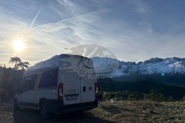 2025 Yapımı 4+ Kişilik, Kiralık Motokaravan #1712